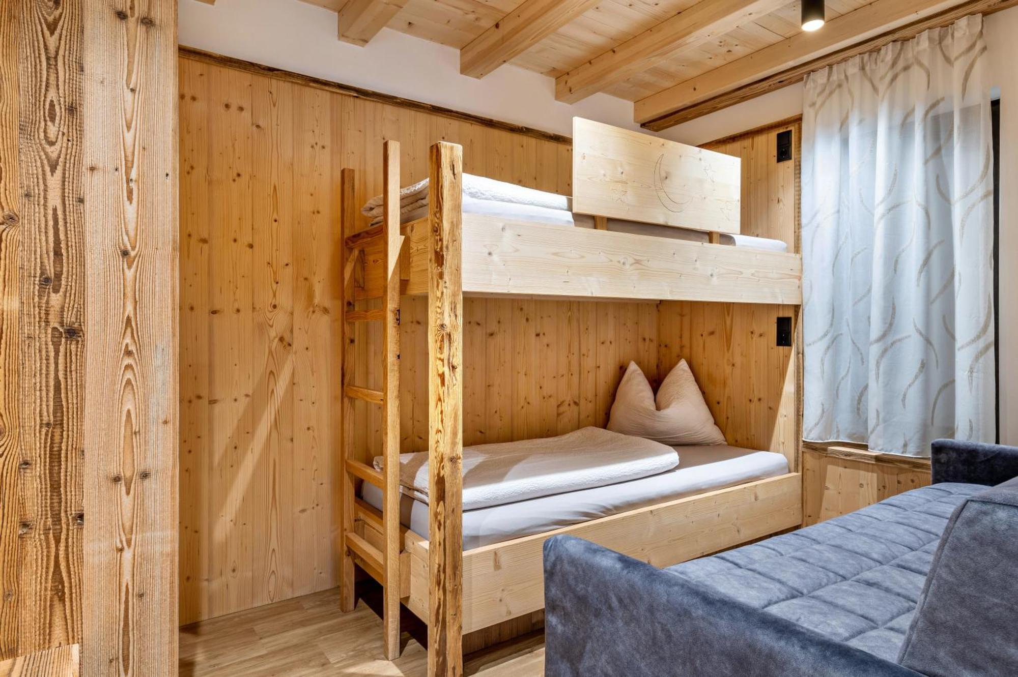 Blosegghof Bergchalets Waldblick Racines Extérieur photo