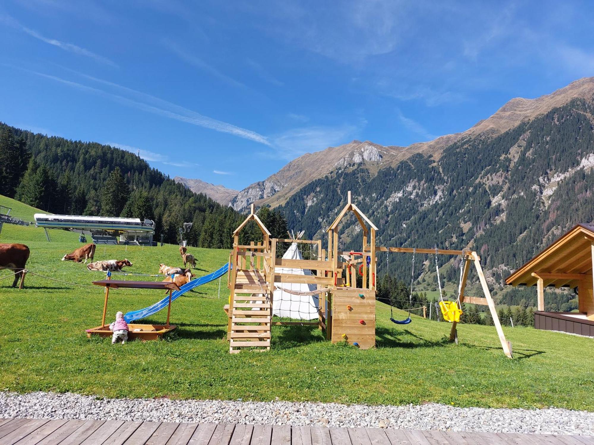 Blosegghof Bergchalets Waldblick Racines Extérieur photo